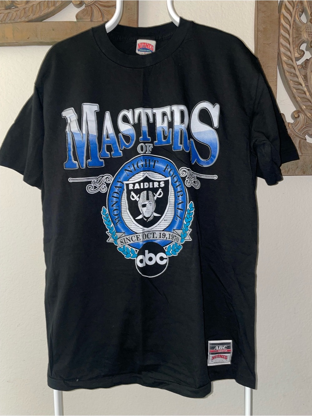 RAIDERS VINTAGE TSHIRT  8 PCS ALL MADE IN USA SIZE MEDIUM ,LARGE ,XL ,XXL